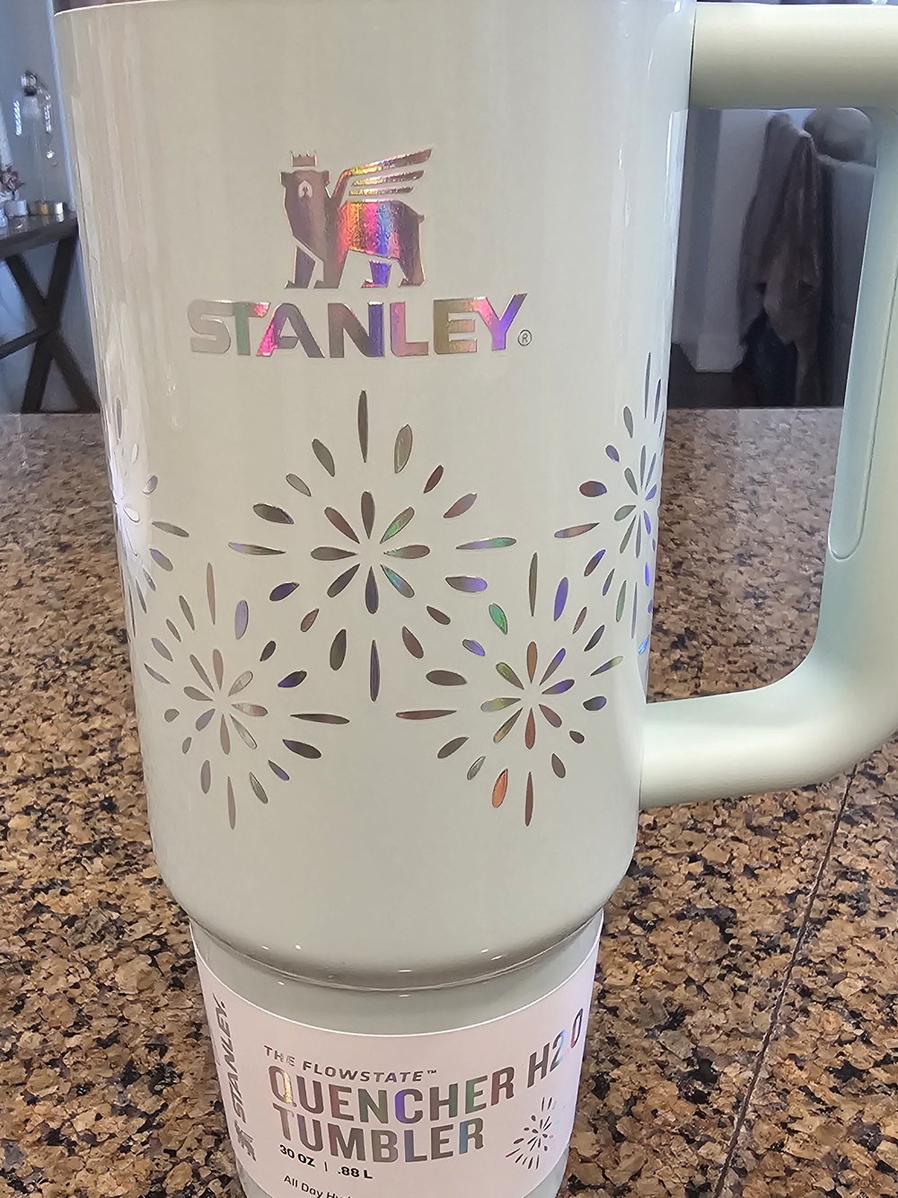 32oz Stanley Seaglass Seagloss | 24' ❄️ Winter Wonderland Edition
